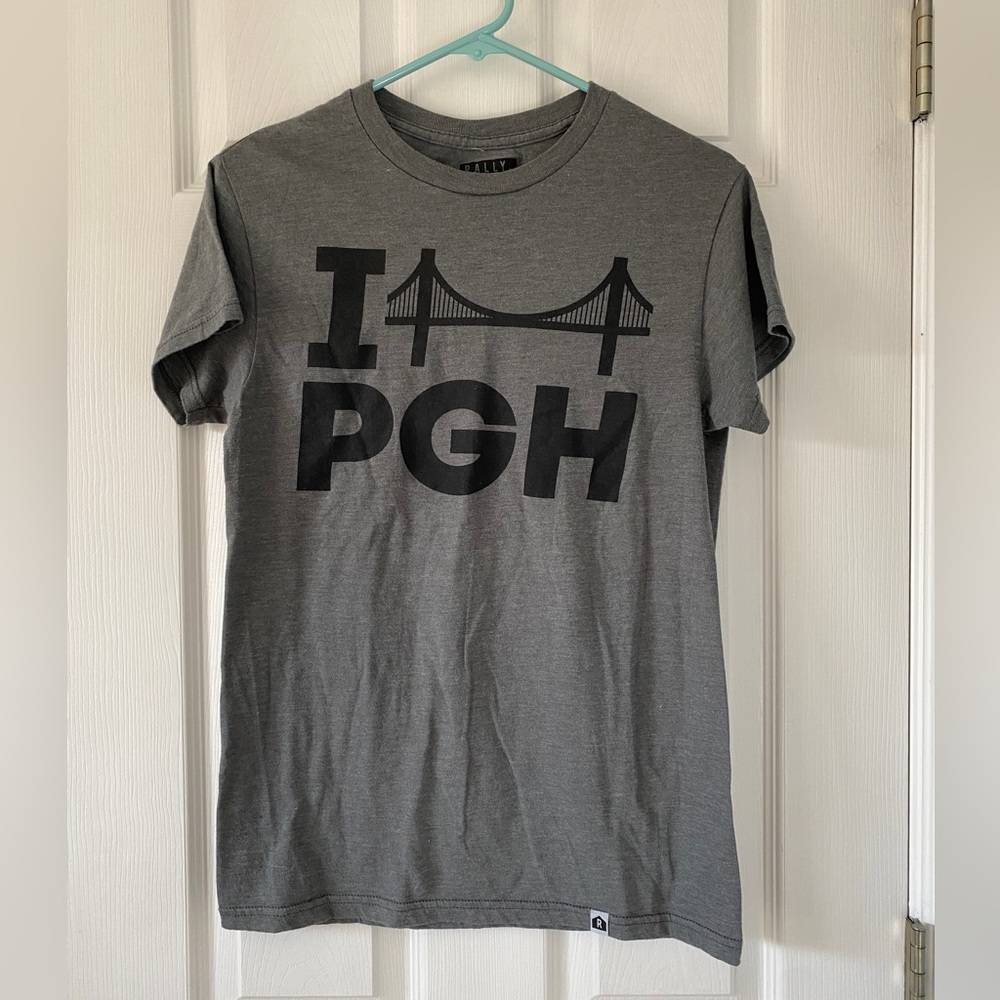 Pittsburgh Bridges Women’s T-shirt